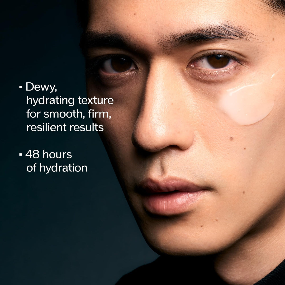 Shiseido Men Ultimune Serum absorption closeup shows fast uptake on skin.