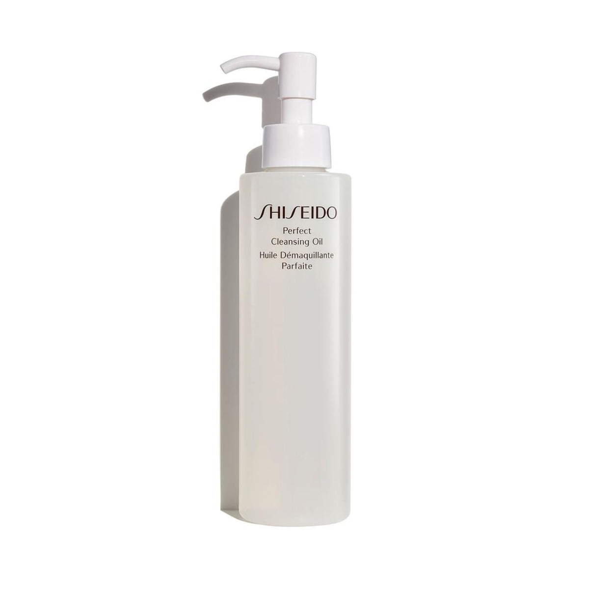 Shiseido Perfect Cleansing Oil bottle with pump for gentle daily cleansing.