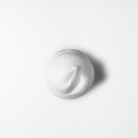 shu uemura art of hair Awa Volume mousse applied on damp hair for volume