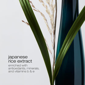 Color-safe formula suitable for color-treated hair, preserving vibrancy.