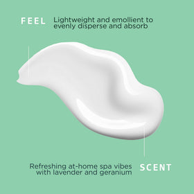 Sienna Naturals Dew Magic Leave-In curls definition highlighting enhanced texture.