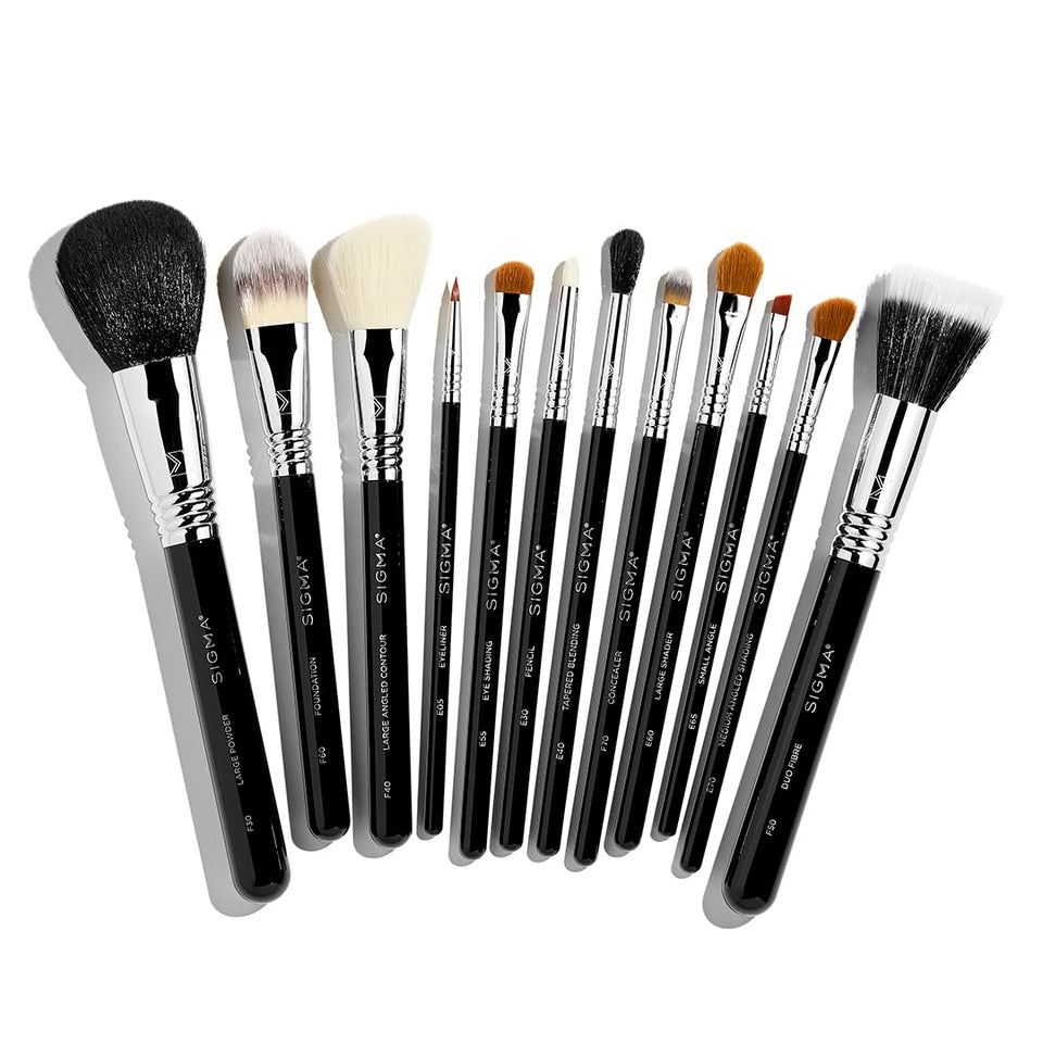 Sigma Beauty CK001 black brush-set packaging, premium gift-ready presentation.