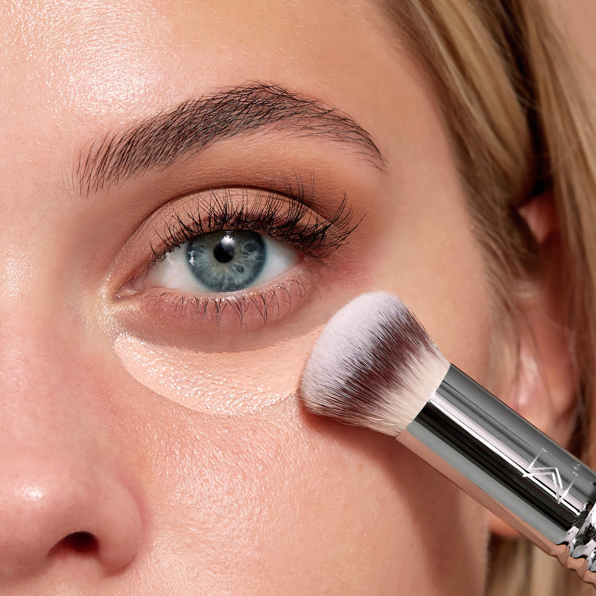 Sigma Beauty F26 domed concealer brush works with cream or liquid formulas