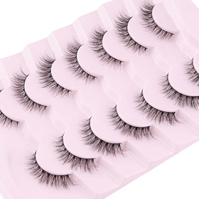 Siligli cruelty-free skin-friendly lashes designed for all-day curl.