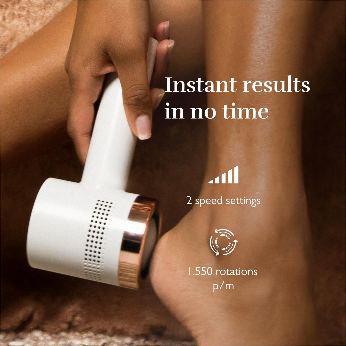 Three professional grinding discs provide customizable callus removal options.