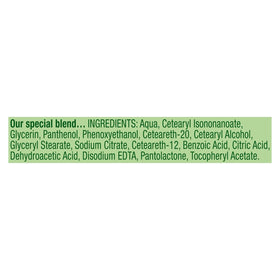 Simple Kind to Skin 25-count wipes in a six-pack