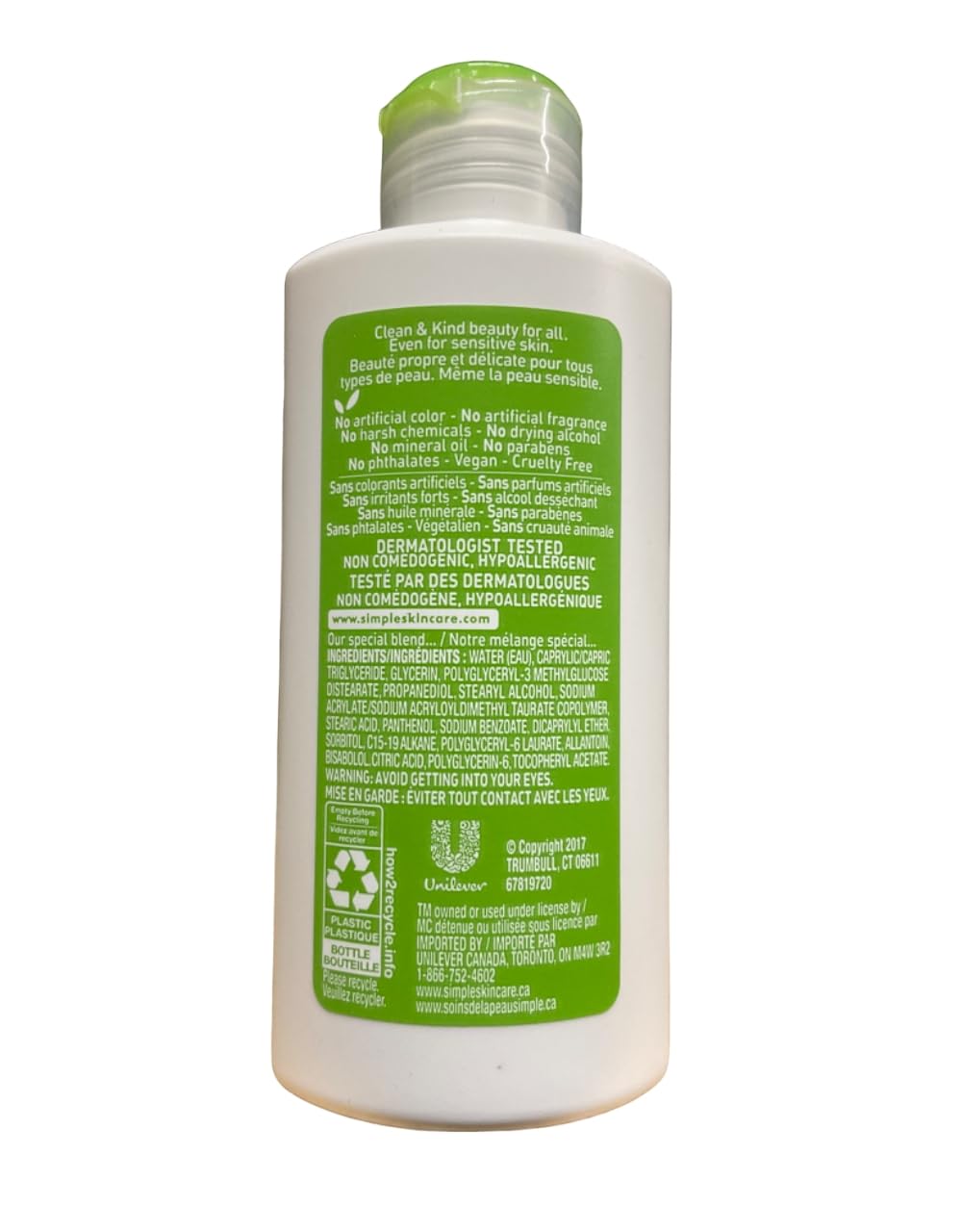 Simple Replenishing Rich Moisturizer texture being spread for quick absorption