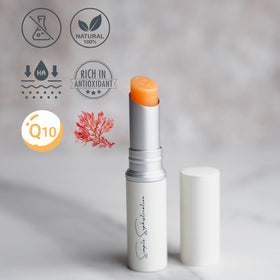 Application swatch demonstrates creamy glide and conditioning on lips