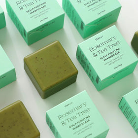 SIMPLUT Refreshes hair with softness and a clean feel after use.