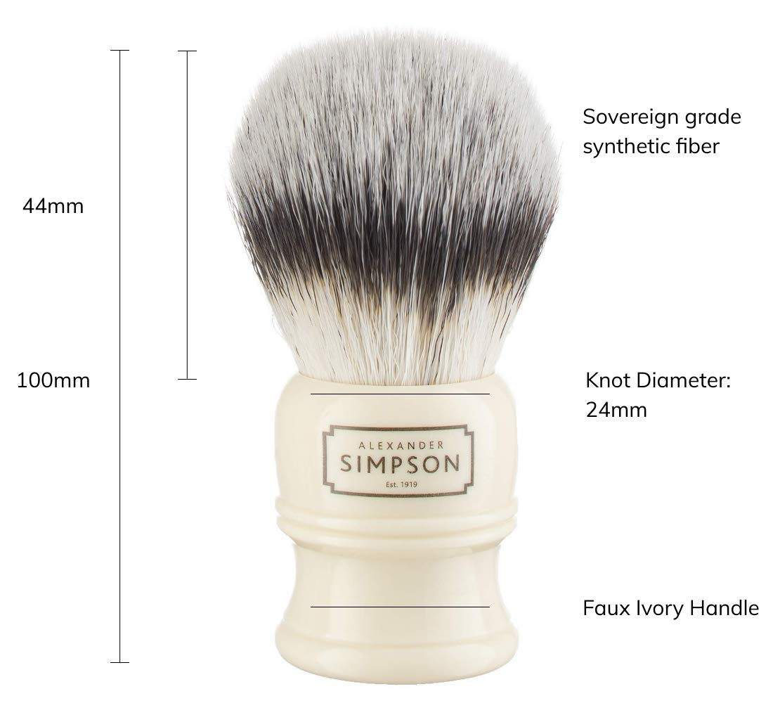 Simpson Trafalgar 2 close-up knot highlights dense synthetic fibers for rich lather.