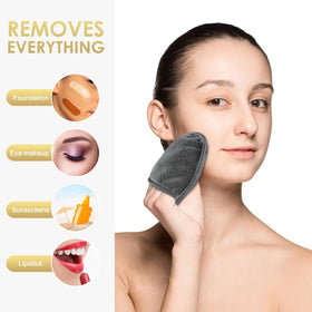 SINLAND travel bag with pads ready for on the go cleansing