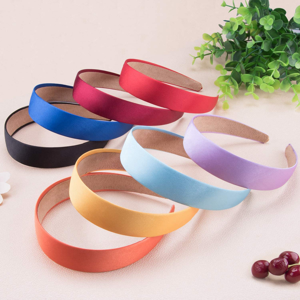 SIQUK satin headband with soft cloth lining for comfort.