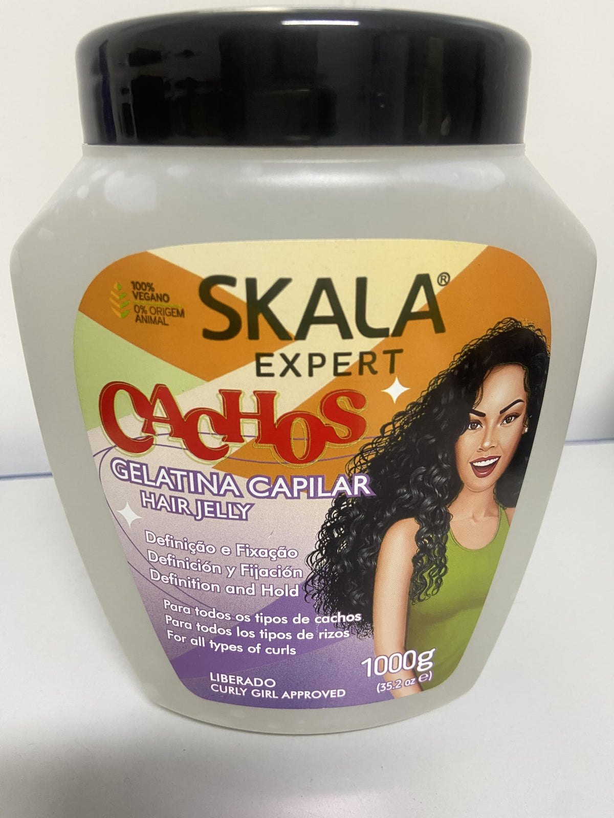 Application of SKALA Expert Curls Jelly Cream with smooth curl control