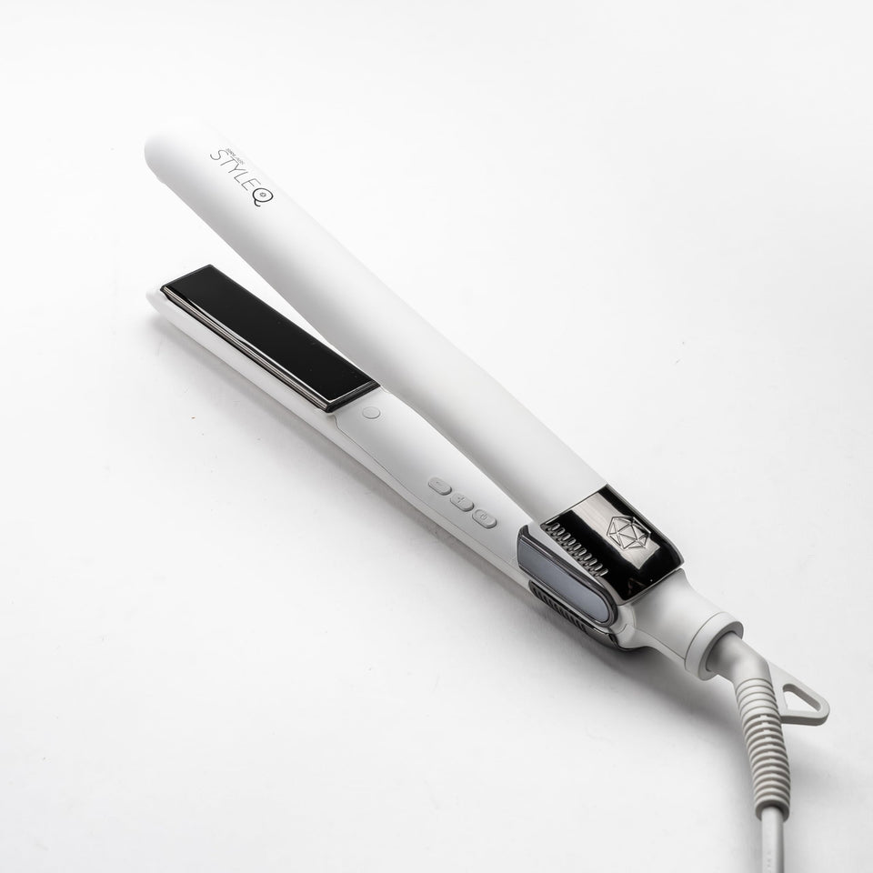 SRILabs StyleQ flat iron displaying GraphFlow technology for even, fast styling