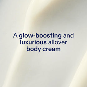 Close-up of Skinfix Lipid-Boost jar showing rich, non-greasy texture.