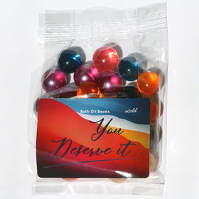 Fragrance notes from SKLEER beads create a calming bath atmosphere.