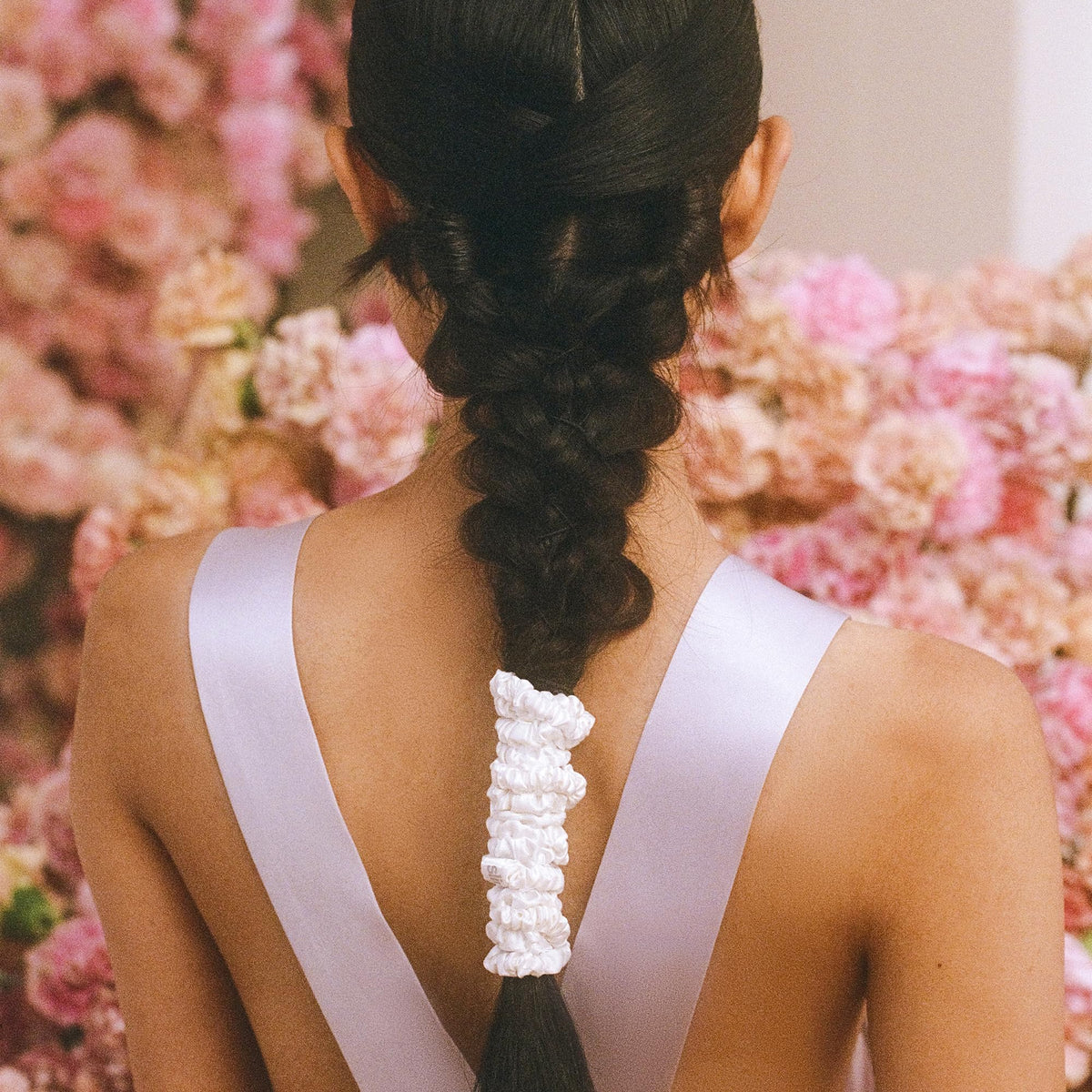 Slip Skinny Scrunchies in white suit light and dark hair tones
