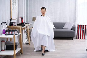 SMARTHAIR water-repellent and anti-static surface reduces hair cling