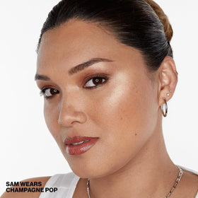 Nose bridge highlight using Smashbox BECCA for subtle contour