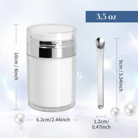 Snowso cosmetic spatula included for clean, convenient application.