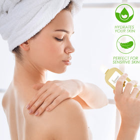 Soapeauty apricot kernel oil bottle closeup showing pure cold-pressed clarity for skin.