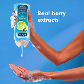 Softsoap with real berry extracts adds natural fragrance and skin-friendly feel.