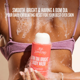 Sol de Janeiro Bom Dia Bright Body Wash exfoliation action on skin.