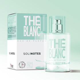 Solinotes White Tea bottle pour shows a clean, soothing scent experience