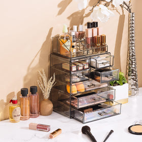 Sorbus shelf liner protects cosmetics and keeps items stable during daily use.