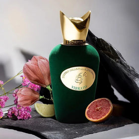 Base notes including cedar, amber, musk, patchouli, and orris deliver lasting sophistication.
