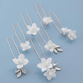 Soulshow waterproof polymer clay flower pin for all-day wedding wear.