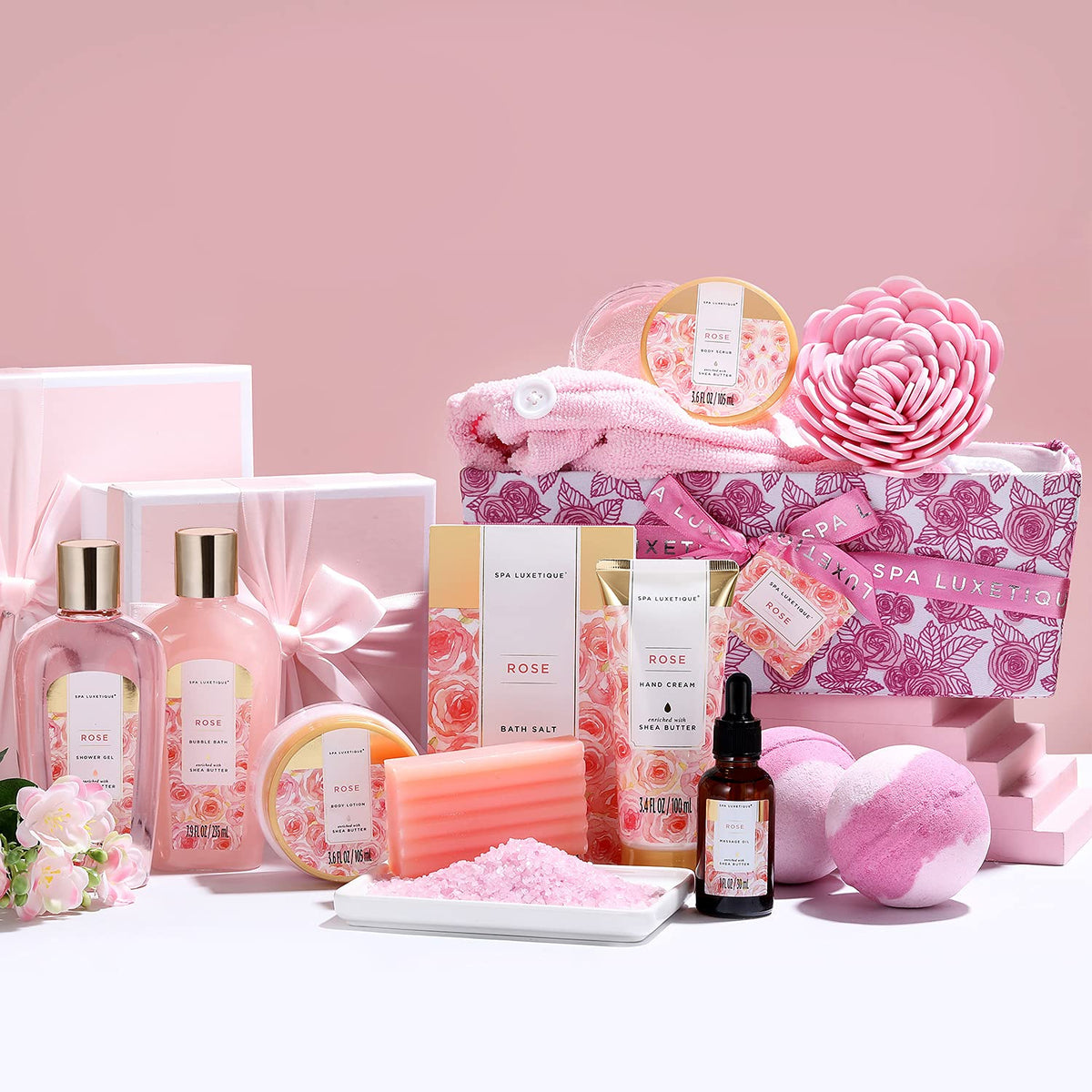 Spa Luxetique bath bombs set with soothing scents and colors