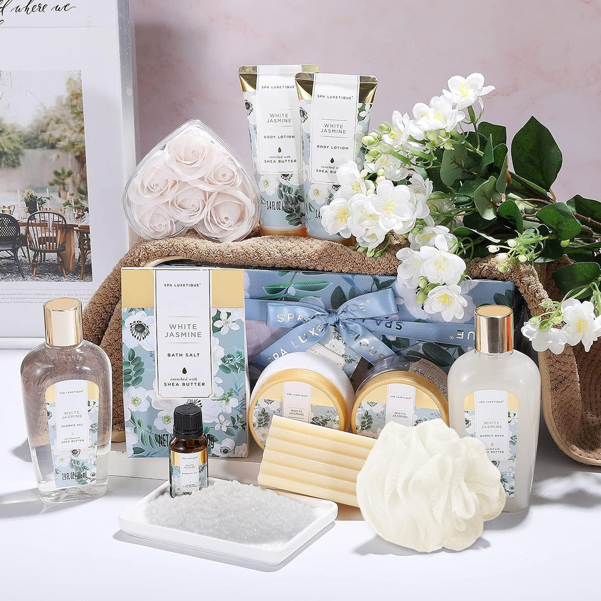 Close-up of Spa Luxetique shower gel bottle highlighting refreshing cleansing ritual.