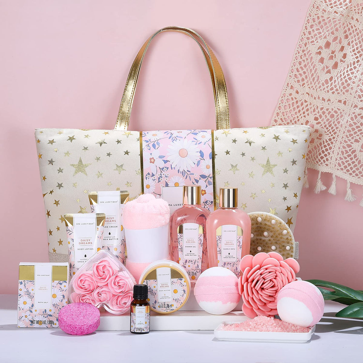 Spa Luxetique shower gel bottle for refreshing cleanse with Daisy fragrance.