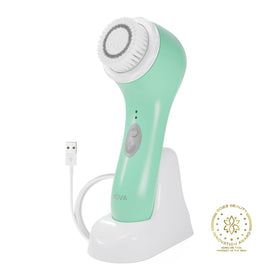 Spa Sciences Nova infusion head for serum application and product absorption.