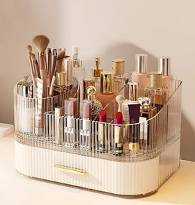 SpaceLuxe makeup organizer with 360° rotating brush holder for easy access to brushes