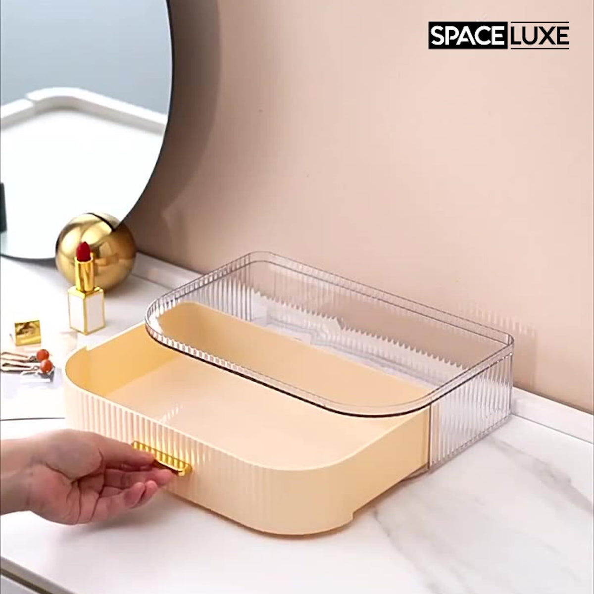 SpaceLuxe countertop-friendly design fits on most countertops