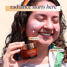SpaLife jelly moisturizer texture close-up suggests lightweight, refreshing daily use.