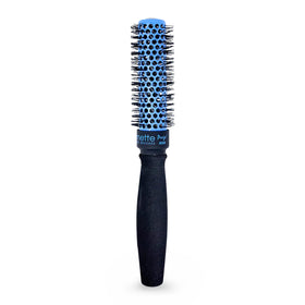 SPORNETTE Prego 1.5-inch round brush front view enables quick blowouts