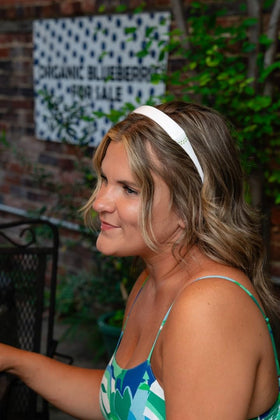 SqHair travel-friendly headband is perfect for trips and cruises.