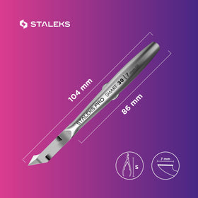 Staleks Pro Smart 30 sterilizable design supports hygienic workflows.