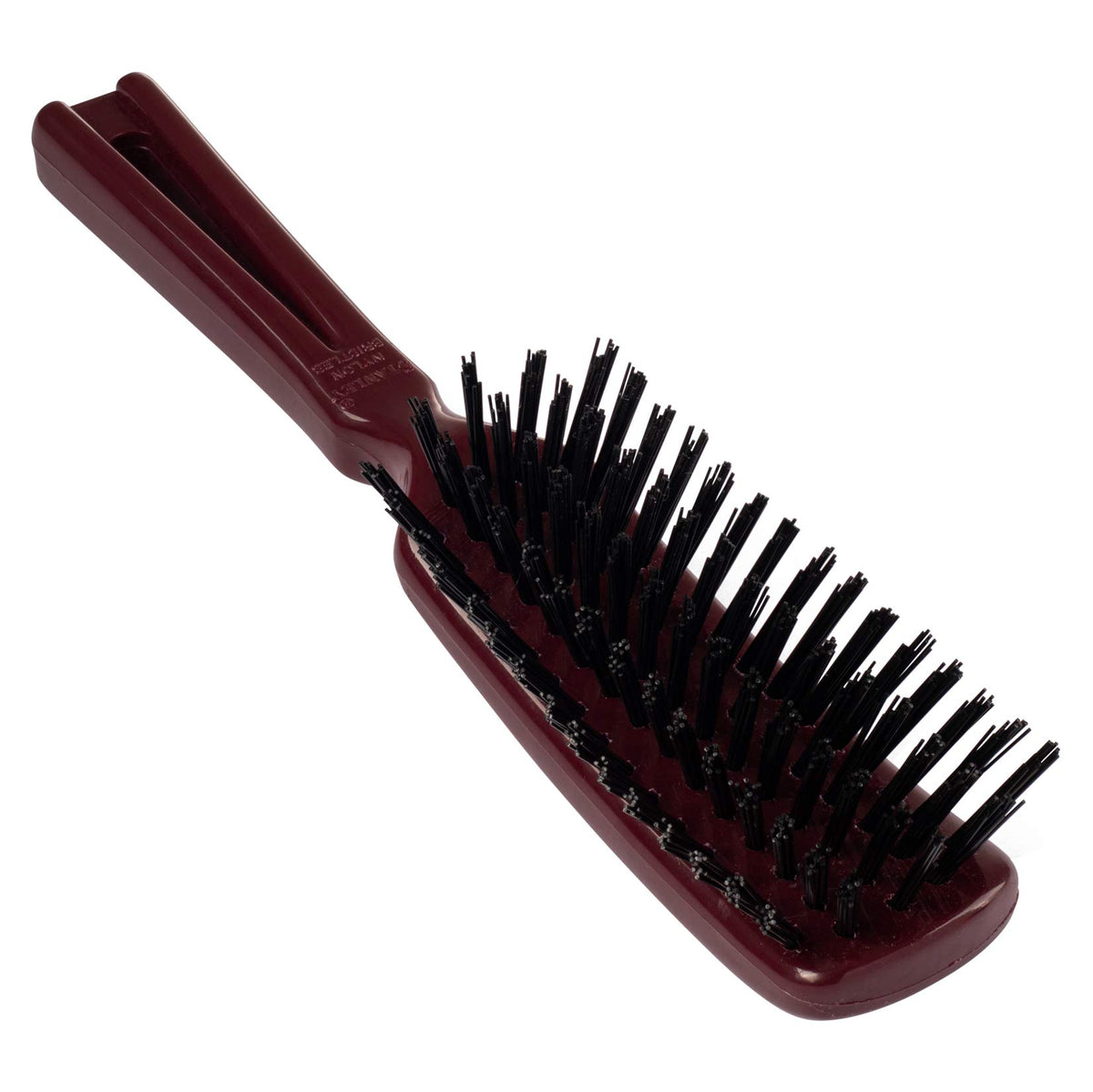 Bristle tufts with varied lengths on STANLEY Commander for better penetration.
