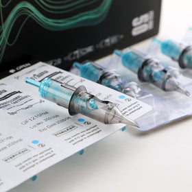 STIGMA Aquamarine Knight EN02B round tips for precise detailing.