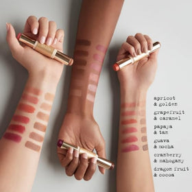 Stila Grapefruit side being blended for soft buildable color
