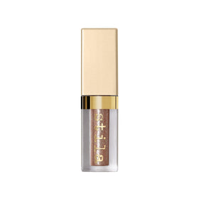 Stila Kitten Karma lid swatch showcasing pearlescent shimmer for luminous, crease-free color
