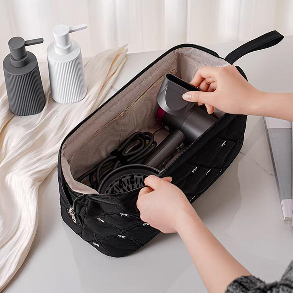 Stratalife microfiber polishing cloth to wipe fingerprints and residues.