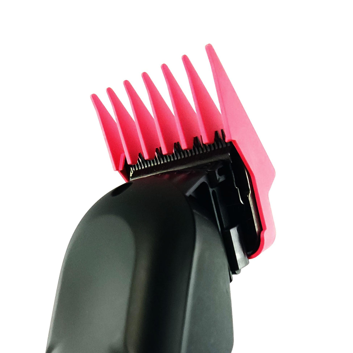Stylecraft Dub guards attached to a clipper during a trim.