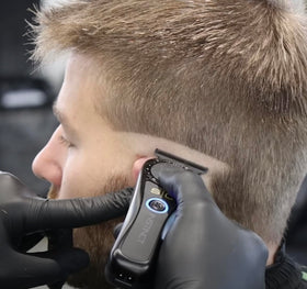 Salon-ready cordless use with Stylecraft Instinct trimmer in action
