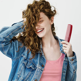 Styling Gear No. 300 large comb rounded teeth provide scalp-friendly contact.