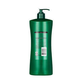 Daily-use routine with Suave shampoo yielding voluminous, touchable hair.